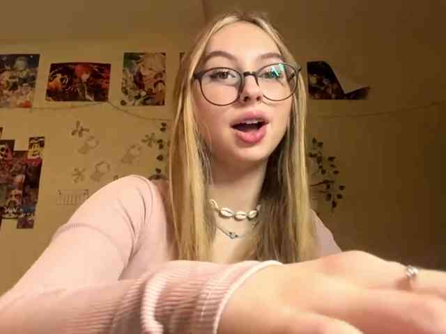 LucreciaSoricelli webcam