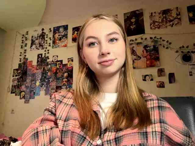 LucreciaSoricelli webcam