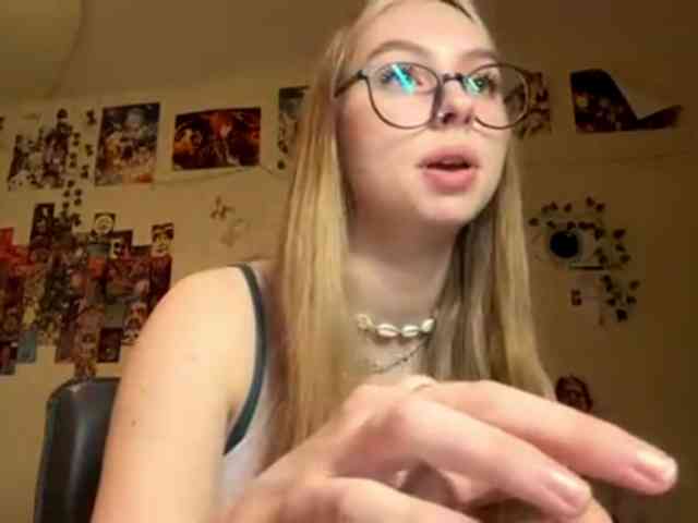 LucreciaSoricelli webcam