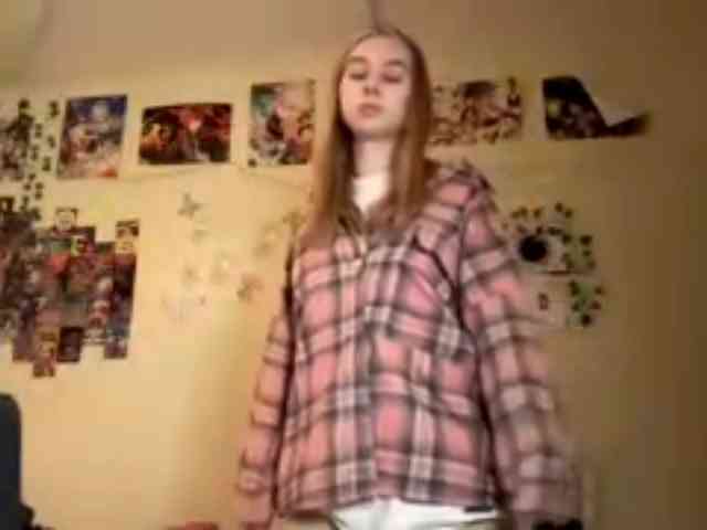 LucreciaSoricelli webcam