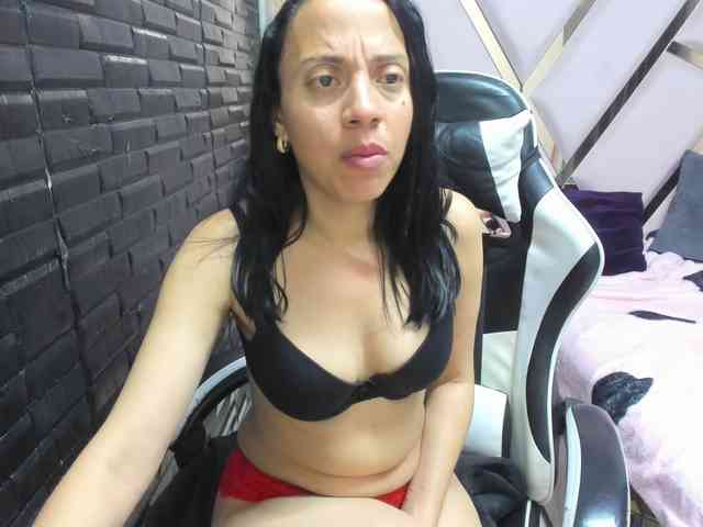 PerlaJhonsonRs PerlaJhonsonRs