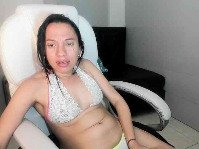 PerlaJhonsonRs PerlaJhonsonRs