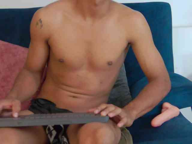 Noah-Greenhart Noah-Greenhart