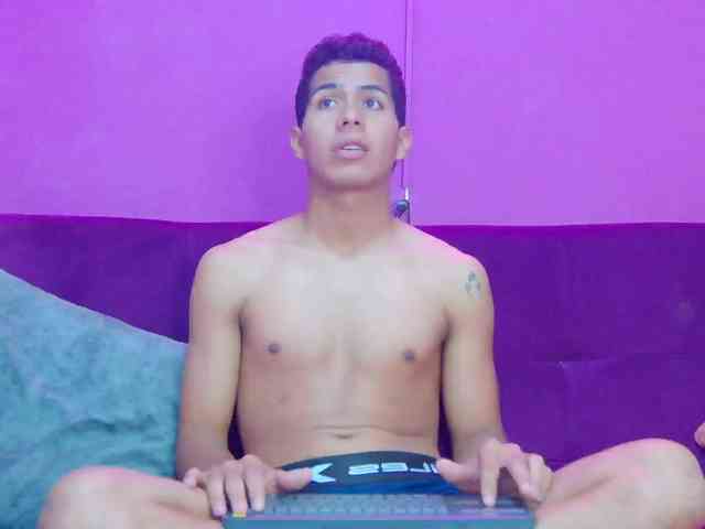 Noah-Greenhart Noah-Greenhart