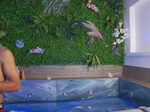 Noah-Greenhart Noah-Greenhart