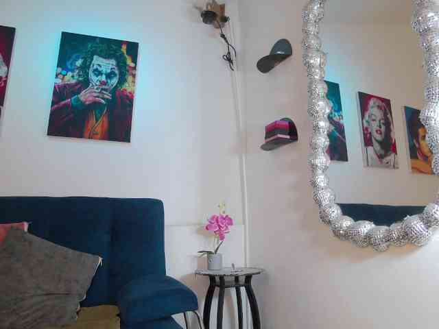 Noah-Greenhart Noah-Greenhart