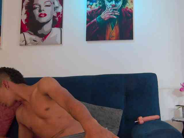 Noah-Greenhart Noah-Greenhart