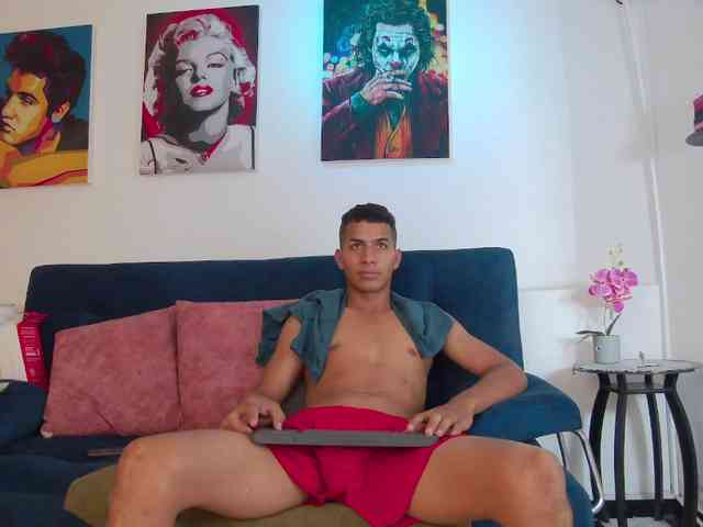 Noah-Greenhart Noah-Greenhart