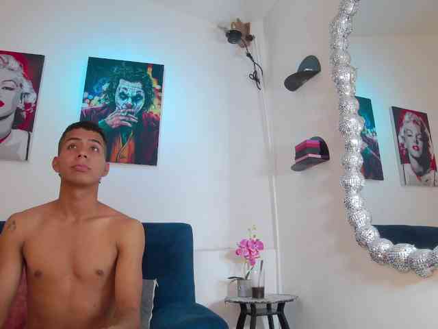 Noah-Greenhart Noah-Greenhart