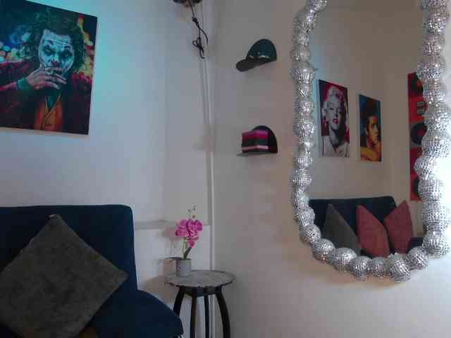 Noah-Greenhart Noah-Greenhart