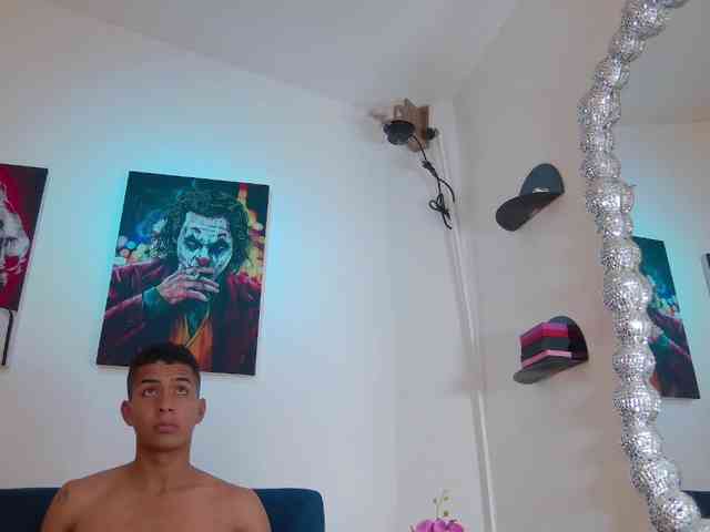 Noah-Greenhart Noah-Greenhart