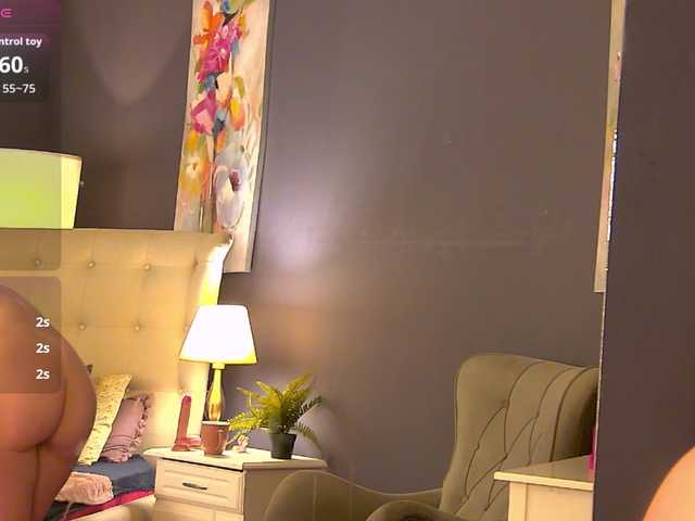 SeniGrandee's BongaCams show and profile