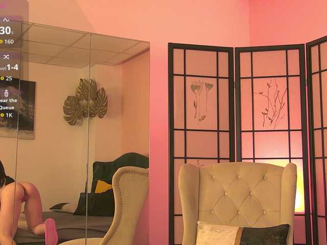  SeniGrandee chat room