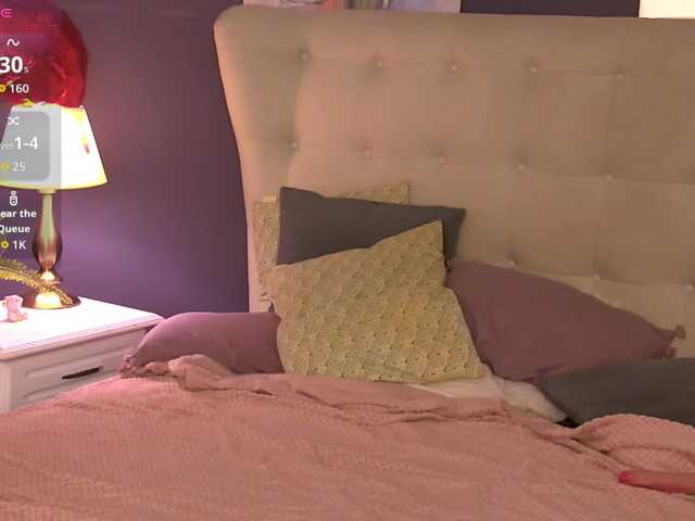 SeniGrandee's BongaCams show and profile