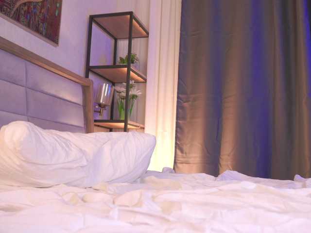 MickiRechel's BongaCams show and profile