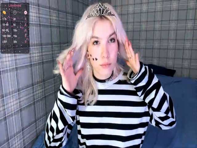 MickiRechel's BongaCams show and profile