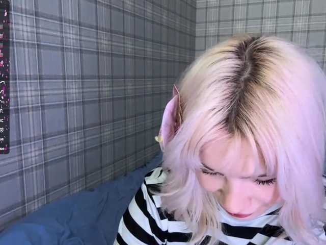 MickiRechel's BongaCams show and profile