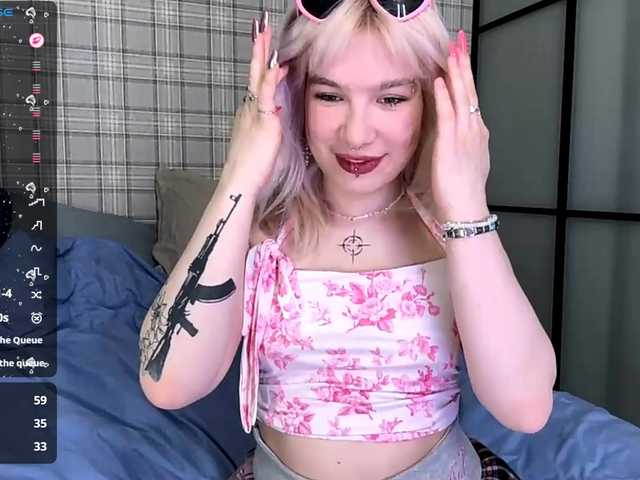 MickiRechel's BongaCams show and profile