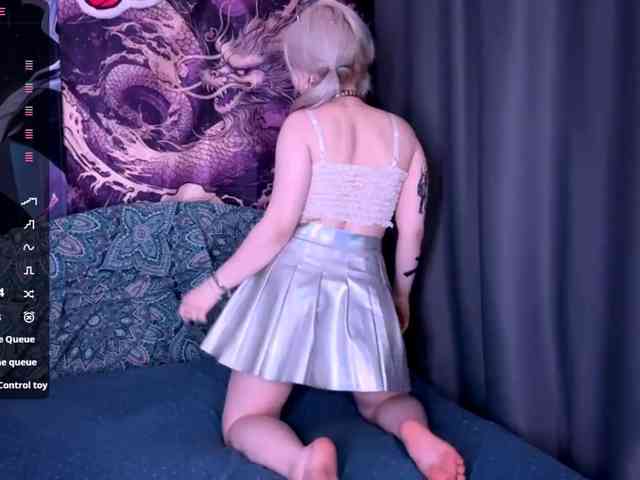 MickiRechel Live Webcam on BongaCams