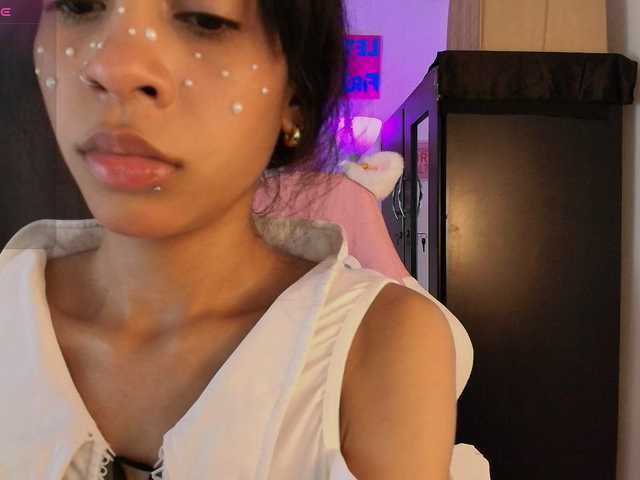 TOOKIOG's BongaCams show and profile