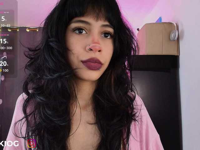 TOOKIOG's BongaCams show and profile