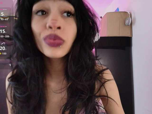 TOOKIOG's BongaCams show and profile