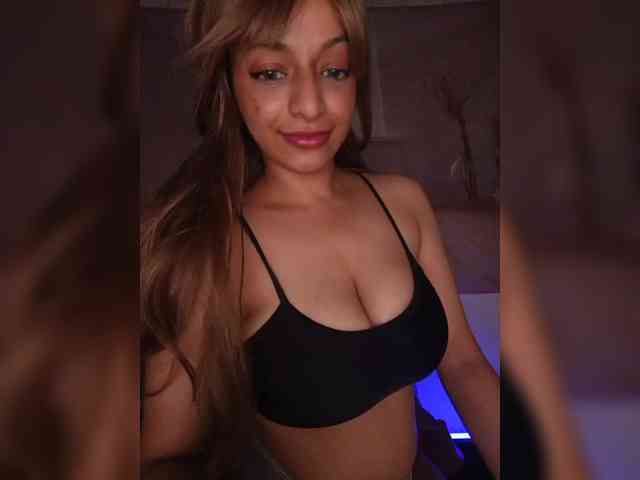 Clairemontrose webcam