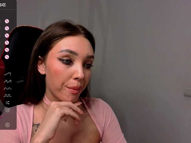 Asreria – webcam model profile photo