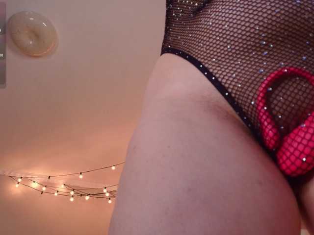  mila-strawberry chat room