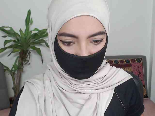 LaylaSamir Live Webcam on BongaCams