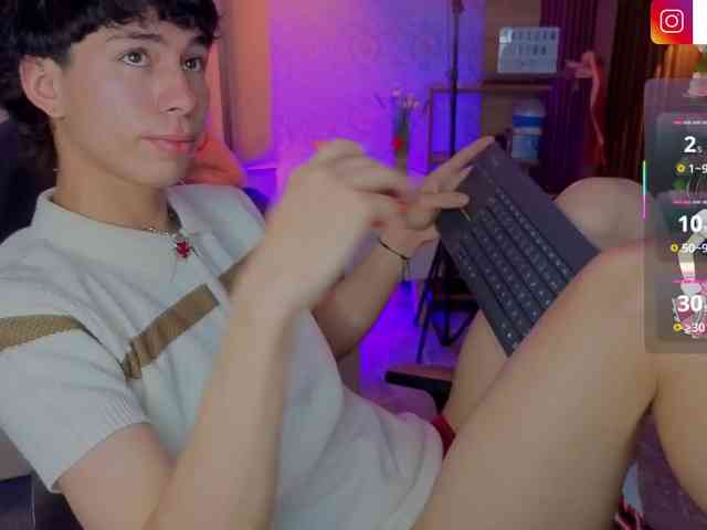 kaelwolf-tay kaelwolf-tay