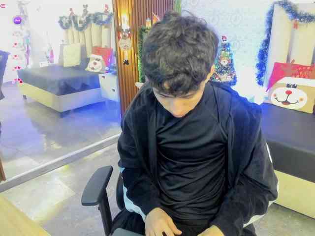 kaelwolf-tay kaelwolf-tay