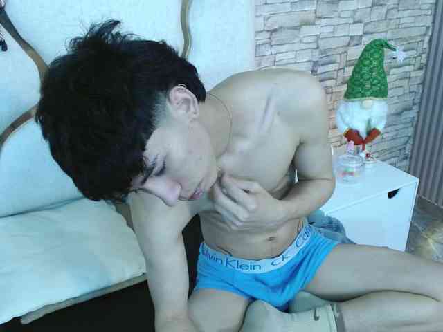 kaelwolf-tay kaelwolf-tay