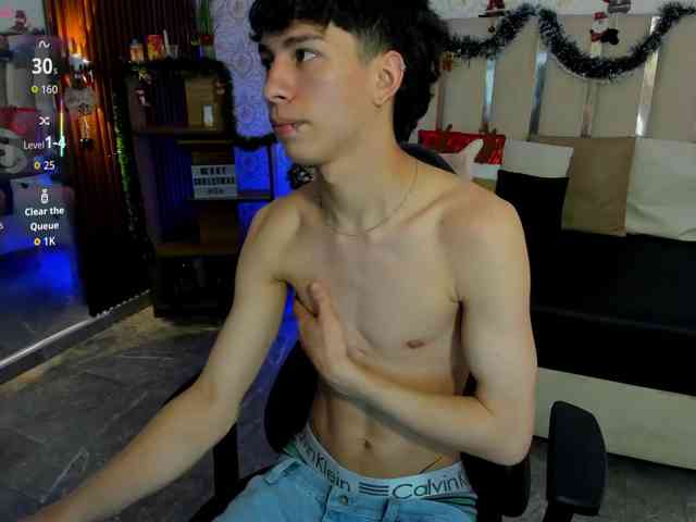 kaelwolf-tay kaelwolf-tay