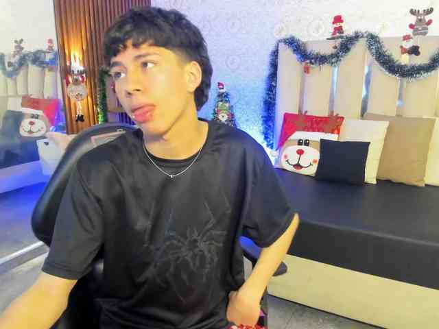 kaelwolf-tay kaelwolf-tay