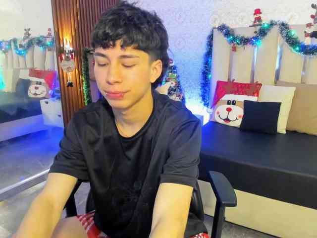 kaelwolf-tay kaelwolf-tay