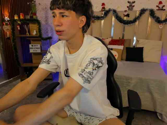 kaelwolf-tay kaelwolf-tay