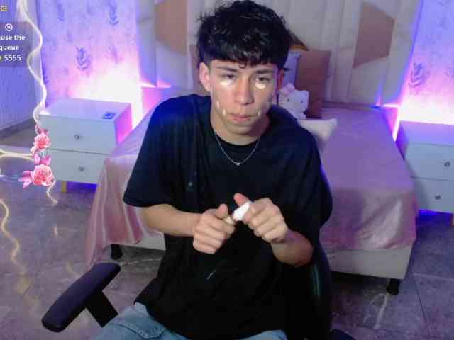 kaelwolf-tay kaelwolf-tay