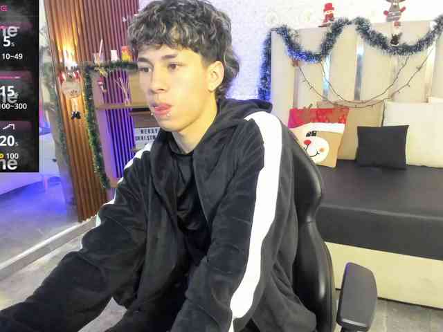 kaelwolf-tay kaelwolf-tay