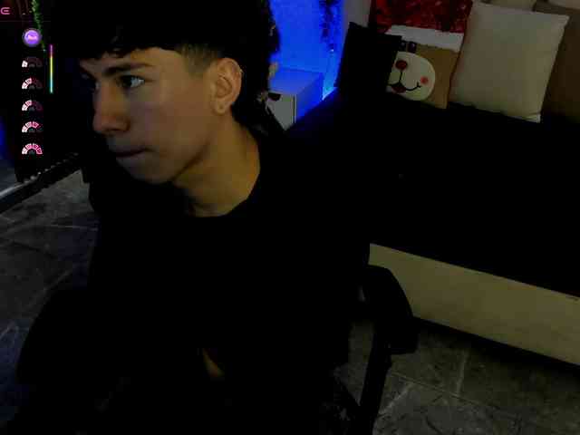 kaelwolf-tay kaelwolf-tay