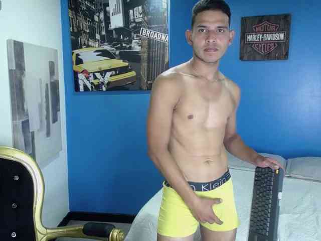 Angel-Dusstt Angel-Dusstt