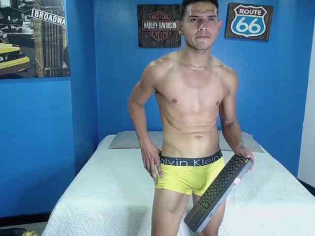 Angel-Dusstt Angel-Dusstt