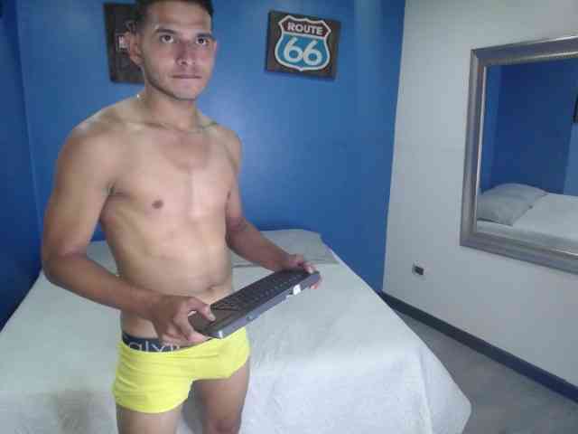 Angel-Dusstt Angel-Dusstt