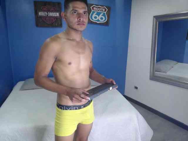 Angel-Dusstt Angel-Dusstt