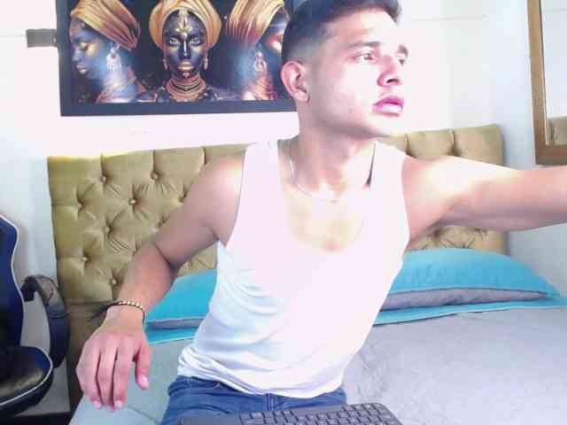 Angel-Dusstt Angel-Dusstt