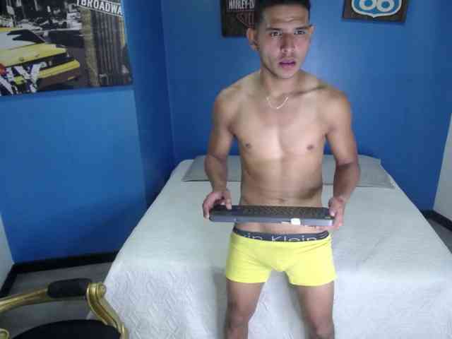 Angel-Dusstt Angel-Dusstt