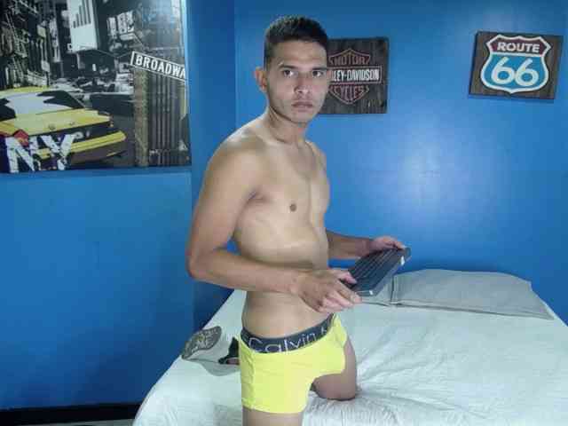 Angel-Dusstt Angel-Dusstt