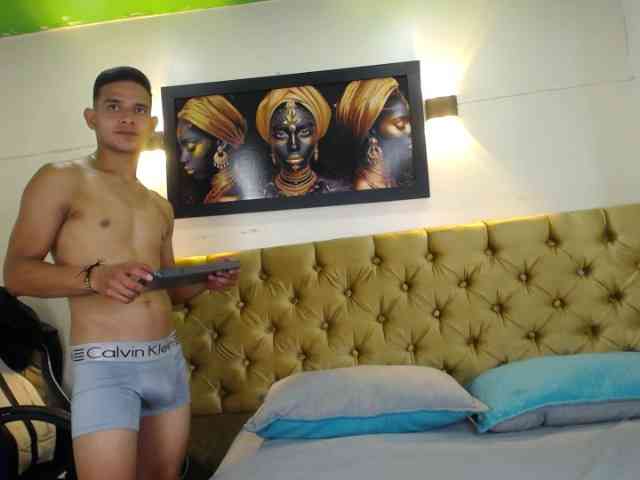 Angel-Dusstt Angel-Dusstt