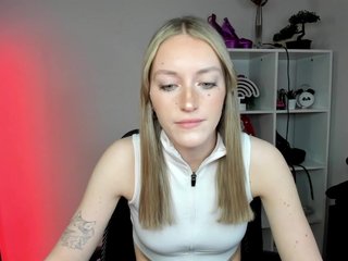 EvelynBlond26 Porn Show