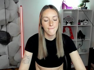 EvelynBlond26 Porn Show